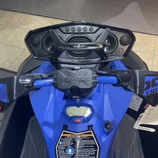 Sea-Doo Waverunner Spark� Trixx� 2-up Rotax� 900 H.O. ACE� iBR