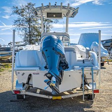 Sea Fox 228 Commander