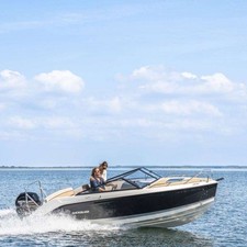 Quicksilver ACTIV 605 CRUISER
