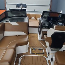 Malibu Wakesetter 23 LSV