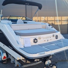 Sea Ray Sun Sport 250
