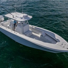 Yellowfin 32 offshore