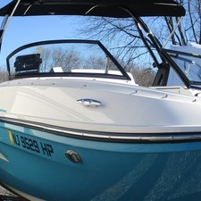 Bayliner VR6 BOWRIDER