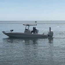 Ranger boats 2400 bay