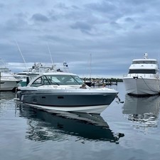 Formula 430 Super Sport Crossover