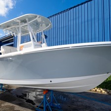 Sea Ray hunt ultra 211