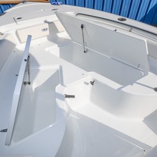 Sea Ray hunt ultra 211