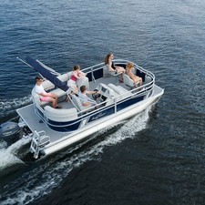 Sunchaser Boats Oasis 18 Fish