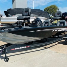 Tracker Pro Team 190 TX