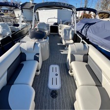 Premier Pontoons Sunspree RF