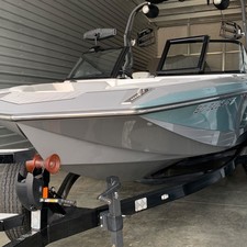 Super Air Nautique GS22