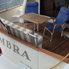 Sea ray 480 sedan bridge