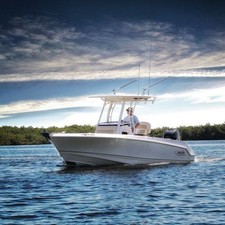 Boston Whaler 230 Outrage