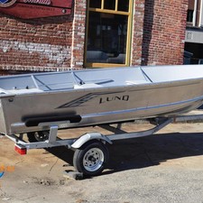 Lund Boats SSV 16