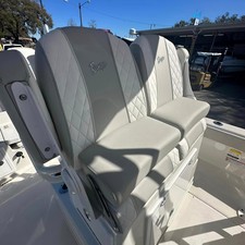 Ranger boats 2400 bay