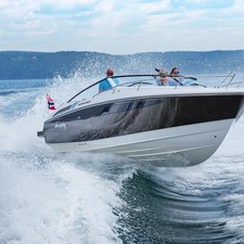 Windy 32 Grand Tornado