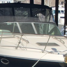 Chaparral 330 Signature