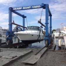 Cruisers yachts 3375 express