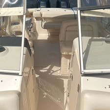 Grady-White Freedom 275