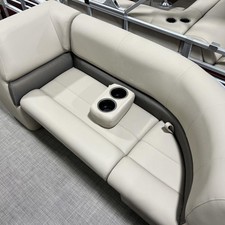 Sun Tracker Party Barge 18 DLX