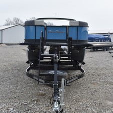 Sunchaser Boats Geneva Sport 24 LR DH Sport