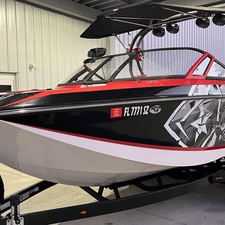 Super Air Nautique G21