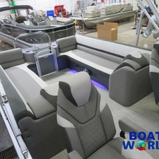 Tahoe Cascade 2585 Quad Lounger Tritoon Pontoon & Honda