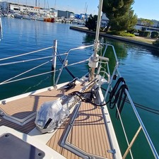 Amel Super Maramu 2000