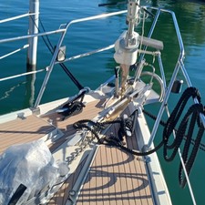 Amel Super Maramu 2000