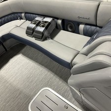 Bennington 25 RSBA Deluxe Folding Open Sport Arch