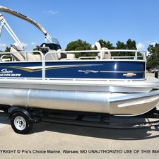 Sun Tracker Bass Buggy 16 DLX ET