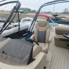 Starcraft Marine SLS 3