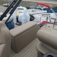 Starcraft Marine SLS 3