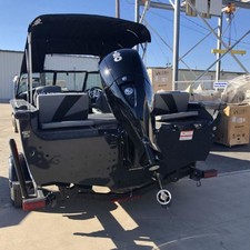 Lund Boats 1875 Crossover XS