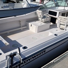 Grady-White Freedom 225