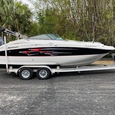Hurricane 2200 sundeck