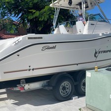 Seaswirl Striper 2601 Walkaround I/O