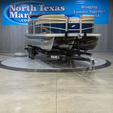 Starcraft Marine EX 22 R