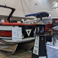 Premier Pontoons S-Series RF