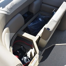 Sunchaser Boats Geneva Cruise 22 LR DH