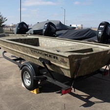 Tracker Grizzly 1754 Jon