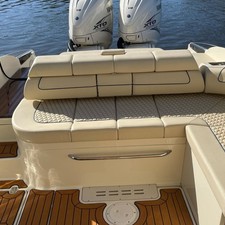 Chris-Craft Launch 35 GT OB