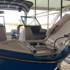 Yamaha 242X E-Series