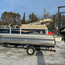 Sun Tracker Bass Buggy 16 DLX ET