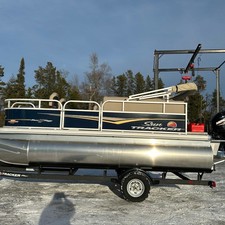 Sun Tracker Bass Buggy 16 DLX ET