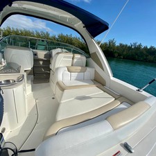 Sea Ray 330 Sundancer