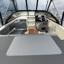 Bayliner VR5 Cuddy