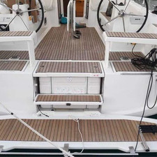 Beneteau Oceanis 38.1