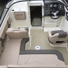 Bayliner VR5 Cuddy
