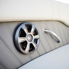 Sea ray 230 signature bowrider